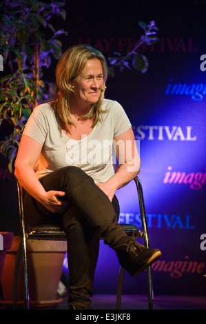 Dr Andrea Collins parlando a 'nel perseguimento di un evento sostenibile: il caso del 2012 Hay Festival' a Hay Festival 2014. © Jeff Morgan Foto Stock