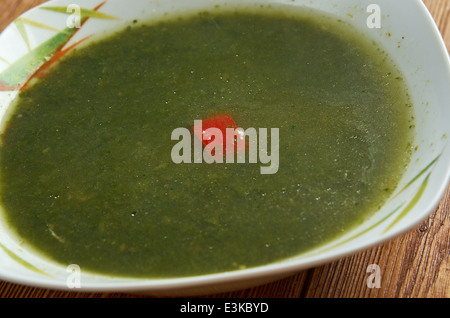 Mulukhiyah un vegetale in Medio Oriente e Nord Africa.Cucina usato nella cucina egiziana Foto Stock