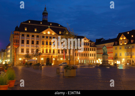 Coburg, Piazza del mercato Marktplatz, Prince Albert Memorial, Alta Franconia, Franconia, Baviera, Germania, Europa Foto Stock