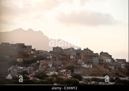 Case di abitazione nei pressi di Mindelo, Sao Vicente Isola, Capo Verde Foto Stock