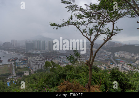 Amante Isola e Monkey Hill il bianco Tingchao Pavilion (un padiglione per l'ascolto della marea) Foto Stock