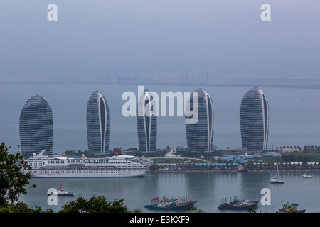 Amante Isola e Monkey Hill il bianco Tingchao Pavilion (un padiglione per l'ascolto della marea) Foto Stock