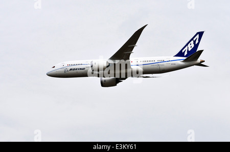 Boeing 787 Dreamliner Fairford Airshow internazionale Foto Stock