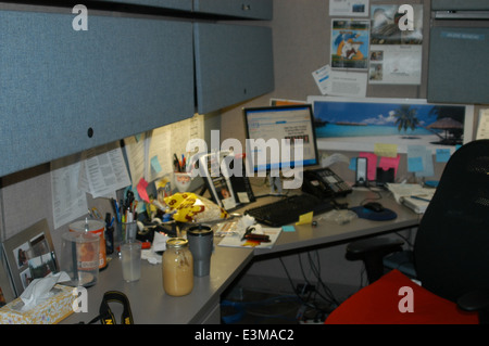 Questa immagine cattura un momento di bellezza naturale, documentando un soggetto di paesaggio o fauna selvatica a fini di conservazione e didattici. Fa parte degli sforzi continui per osservare e proteggere gli ambienti naturali. Foto Stock