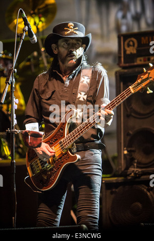 Milano Italia. Il 24 giugno 2014. Il British hard rock band MOTORHEAD esegue live all Ippodromo del galoppo Foto Stock