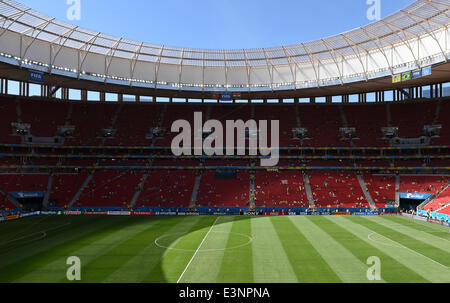 Brasilia, Brasile. Il 26 giugno, 2014. Vista generale dello stadio prima della Coppa del Mondo FIFA 2014 Gruppo G turno preliminare match tra il Portogallo e il Ghana al Estadio National Stadium di Brasilia, Brasile, il 26 giugno 2014. Foto: Marius Becker/dp Credit: © dpa picture alliance/Alamy Live News Foto Stock