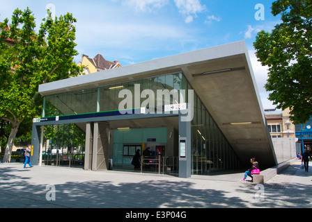 Ingresso al Metro linea 4, aperto nel Marzo2014, Rakoczi ter, quartiere Jozsefvaros, Budapest, Ungheria, Europa Foto Stock