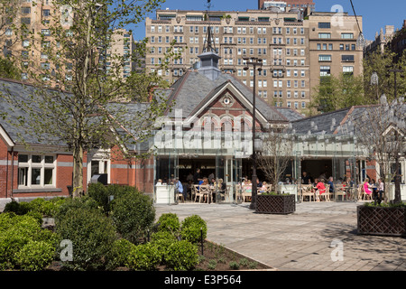 Rinnovato di recente sulla Taverna il ristorante Green, NYC, STATI UNITI D'AMERICA Foto Stock