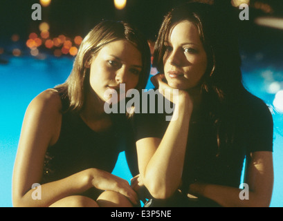 BROKEDOWN PALACE 1999 Fox 2000 immagini film con Claire Daines a sinistra e Kate Beckinsale Foto Stock