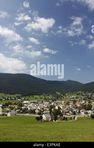 Resort Borgo di Autrans nella nazionale del Parco Naturale del Vercors, Isere, Rhone-Alpes, Francia. Foto Stock