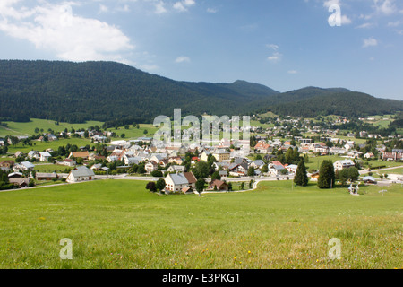 Resort Borgo di Autrans nella nazionale del Parco Naturale del Vercors, Isere, Rhone-Alpes, Francia. Foto Stock
