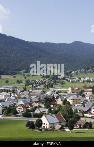 Resort Borgo di Autrans nella nazionale del Parco Naturale del Vercors, Isere, Rhone-Alpes, Francia. Foto Stock
