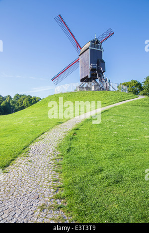 Bruges - Wind-mill Sint Janshuismolen Foto Stock