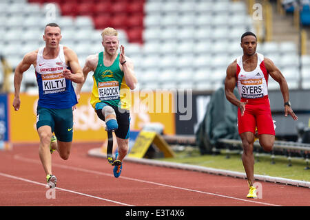 Birmingham, Regno Unito. Il 28 giugno, 2014. Jonnie PEACOCK (Charnwood) in azione nelle manche per gli Uomini 100m durante la Sainsbury's British Atletica da Alexander Stadium. Credito: Azione Sport Plus/Alamy Live News Foto Stock