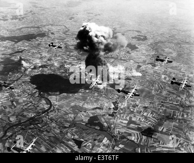 Il Consolidated B-24 Liberator era un bombardiere pesante utilizzato dagli Alleati durante la seconda guerra mondiale, cruciale nelle campagne di bombardamento strategico sull'Europa. Foto Stock