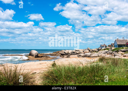 Punta del Diablo Beach, popolare località turistica in Uruguay Foto Stock