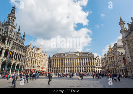 Bruxelles, Belgio - 15 giugno 2014: la principale piazza Grote Markt Foto Stock