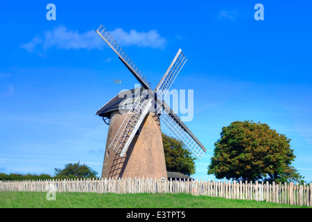 Il mulino a vento di Bembridge, Isle of Wight, England, Regno Unito Foto Stock