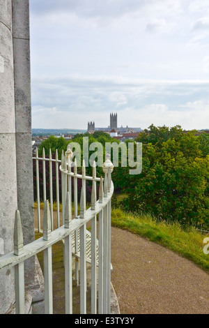 Canterbury da Dane John mound gardens Foto Stock