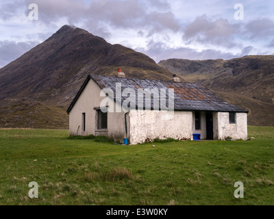 Old Camasunary bothy / Walkers Hut, Isola di Skye, Scozia, Regno Unito Foto Stock