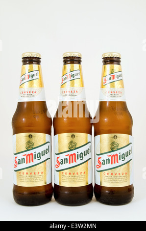 Tre bottiglie di San Miguel Lager Foto Stock