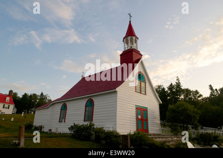 Petite Chapelle de Tadoussac risalente al 1747-1750, è la più antica chiesa di legno in Nord America. Foto Stock