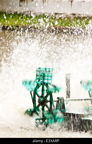 Turbina di acqua in Thailandia Foto Stock