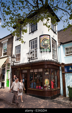 Regno Unito Inghilterra, Suffolk, Bury St Edmunds, la traversa, breve, la Gran Bretagna è più piccola casa pubblica Foto Stock