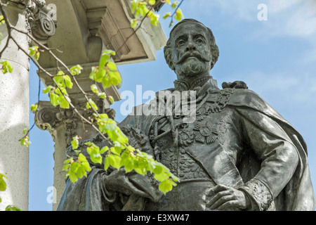 Monumento a Federico Hamilton-Temple-Blackwood, primo marchese di Dufferin, nel Parco del Municipio di Belfast, Irlanda del Nord Foto Stock