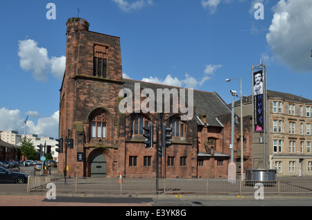 Regina della Chiesa a croce è una ex Chiesa di Scozia chiesa parrocchiale a Glasgow, Scozia. progettato da Charles Rennie Mackintosh Foto Stock