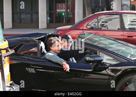 James Stunt guida nella sua nera Lamborghini Aventador in Beverly Hills offre: James Stunt dove: Los Angeles, California, Stati Uniti quando: 05 Dic 2013 Foto Stock