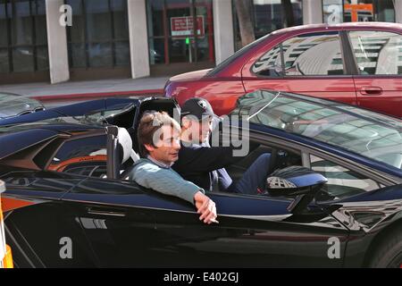 James Stunt guida nella sua nera Lamborghini Aventador in Beverly Hills offre: James Stunt dove: Los Angeles, California, Stati Uniti quando: 05 Dic 2013 Foto Stock