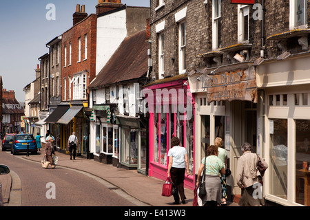 Regno Unito Inghilterra, Suffolk, Bury St Edmunds, St John's Street Foto Stock