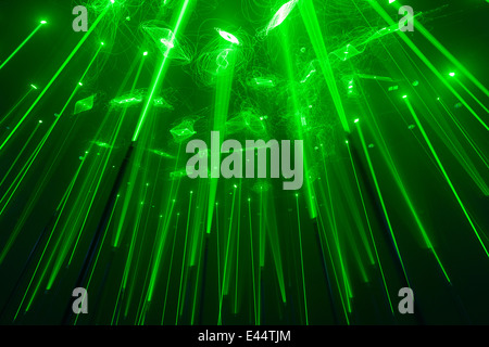 Laser di marshmallow Festa della "foresta", parte della rivoluzione digitale mostra presso il Barbican a spazio di Bloomberg Foto Stock