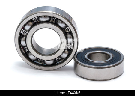 Cuscinetto a sfere isolati su sfondo bianco Foto Stock