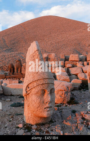 Testa di Antioco, western terrace, tomba di Antioco, monte Nemrut, Nemrut Dagi, Adiyaman provincia Foto Stock