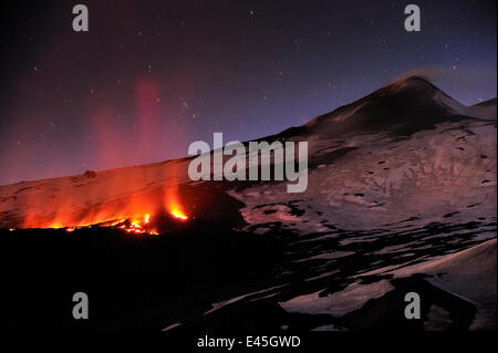 Il flusso di lava in "la Valle del Bove' il versante orientale del Monte Etna, Sicilia, Italia, Maggio 2009 Foto Stock