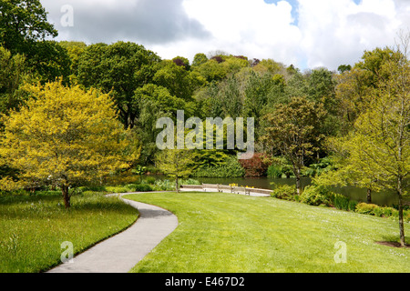 Una formale grandi English Country Garden. Foto Stock