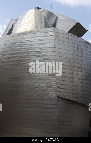 Museo Guggenheim, Bilbao, Bilbo, Biscaye, Paesi Baschi, Spagna. Foto Stock