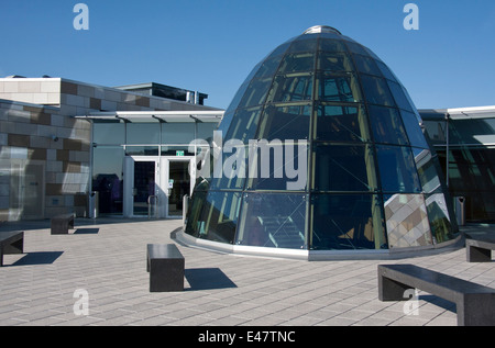 Cupola di vetro sul tetto del Liverpool Central Library, Merseyside, Regno Unito. La nuova libreria ripristinata aperto il 17 maggio 2013. Foto Stock