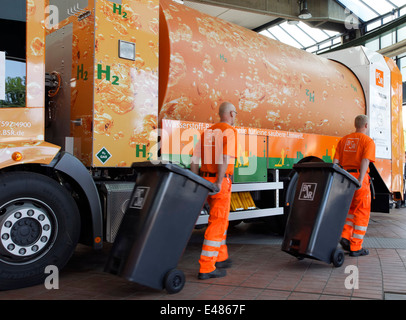 BSR immondizia camion con cella a combustibile idrogeno Foto Stock