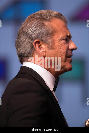 Attore Mel Gibson assiste la 49a Karlovy Vary International Film Festival presso Hotel Terme a Karlovy Vary Repubblica Ceca, il 04 luglio 2014. Foto: Hubert Boesl - NESSUN SERVIZIO DI FILO Foto Stock