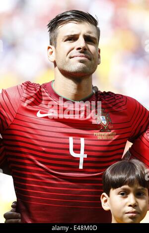 Brasilia, Brasile. Il 26 giugno, 2014. Miguel Veloso (POR) Calcio/Calcetto : FIFA World Cup Match Brasile tra il Portogallo e il Ghana al Estadio Nacional a Brasilia, Brasile . Credito: AFLO/Alamy Live News Foto Stock