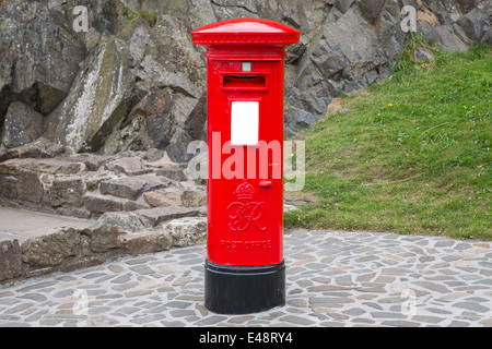 Rosso tipico british postbox Foto Stock