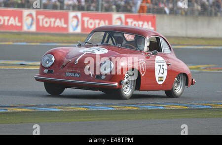 Porsche 356 - Le Mans, Francia, 5 giugno, 2014. Historic Racing sulla pista di Le Mans classico appuntamento in Francia. Credito: Matthew Richardson/Alamy Live News Foto Stock