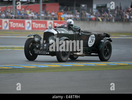 Le Mans, Francia, 5 giugno, 2014. Historic Racing sulla pista di Le Mans classico appuntamento in Francia. Credito: Matthew Richardson/Alamy Live News Foto Stock