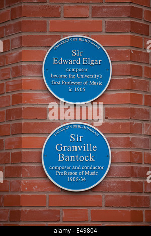 Le placche blu dedicato a Sir Edward elgar e sir granville bantock, Università di Birmingham Regno Unito Foto Stock