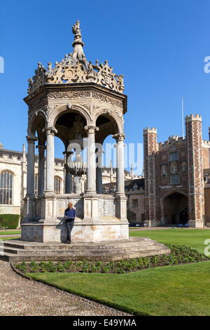 La Great Court, il Trinity College di Cambridge, Cambridgeshire, England, Regno Unito, Europa Foto Stock