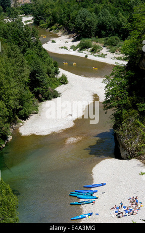 Persone kayak sul fiume Tarn in Francia Foto Stock