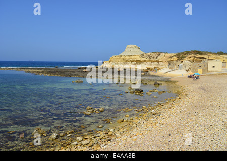 Spiaggia a Xwejni Bay, Żebbuġ, Gozo (Għawdex), Gozo e Comino distretto, Gozo Regione, Repubblica di Malta Foto Stock